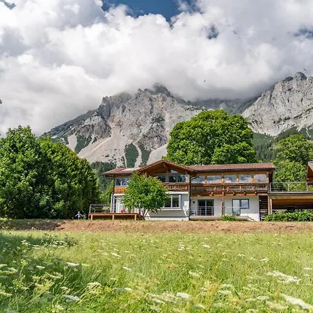 Casa de Férias Fanni Ramsau am Dachstein
